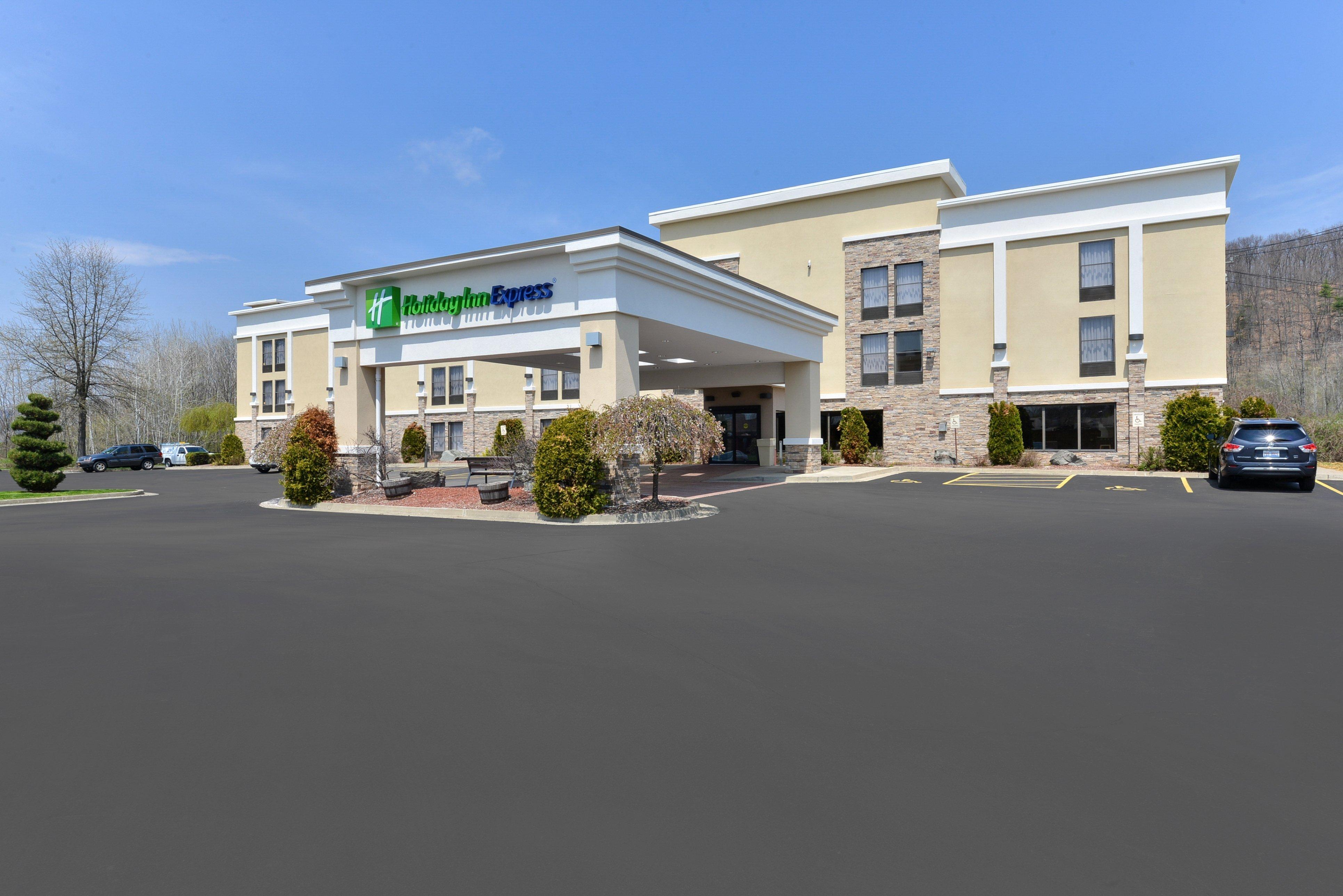 Holiday Inn Express Painted Post By Ihg Exterior foto
